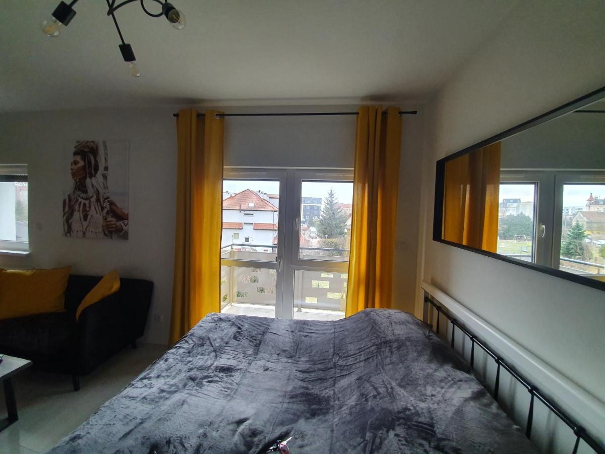 Apartament Sloneczny Sienkiewicza 3A Leszno  Extérieur photo